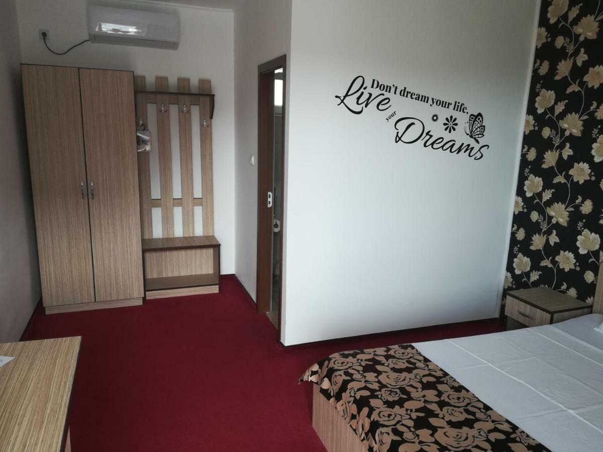 Casa Gogu Hotel Năvodari Екстериор снимка