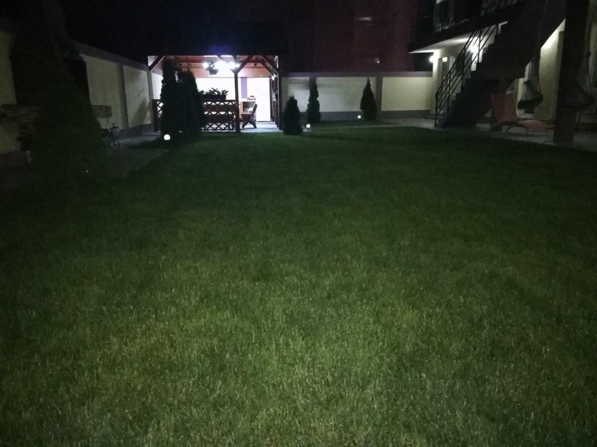 Casa Gogu Hotel Năvodari Екстериор снимка